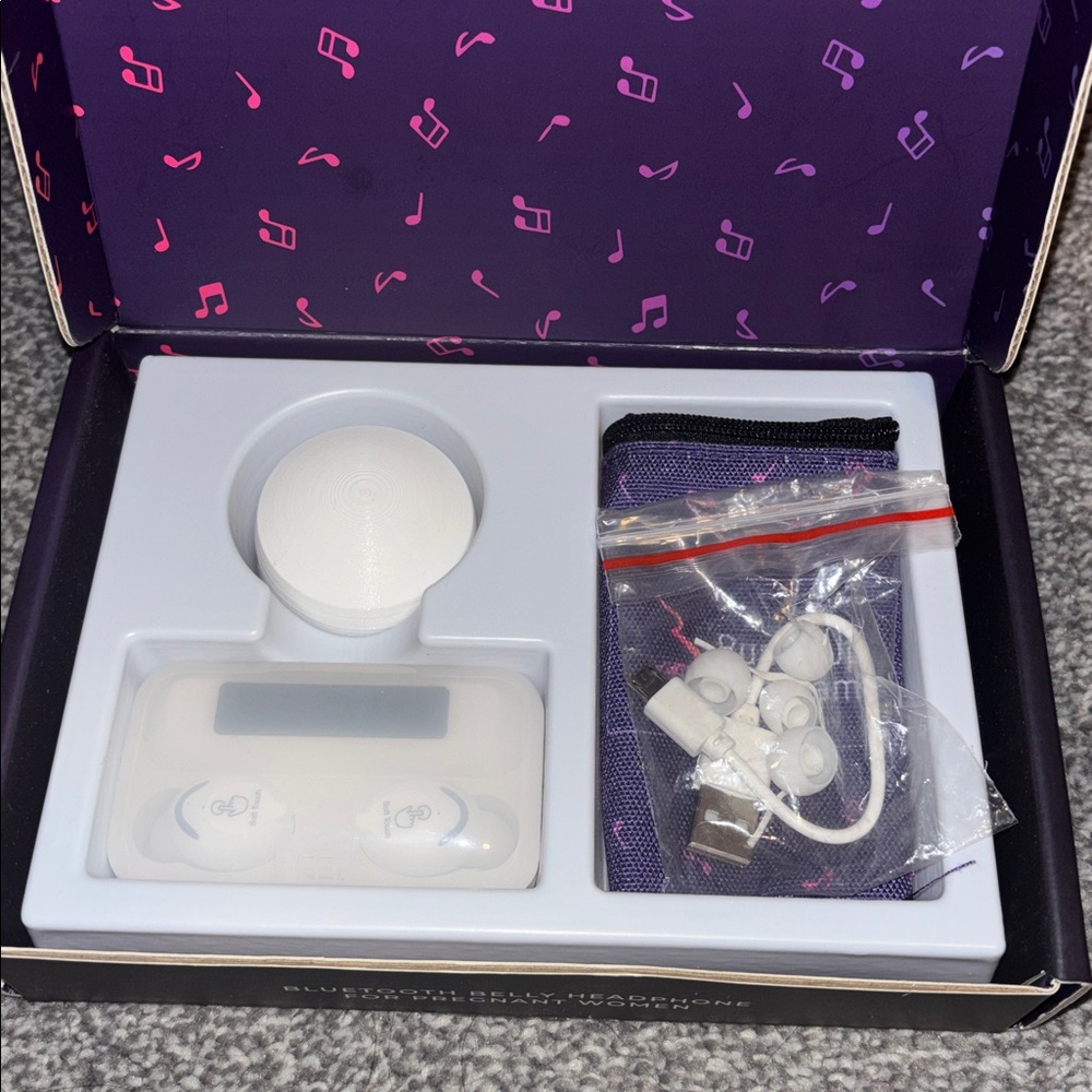 Bump Up The Jam Pregnancy Headphones for Belly - Purple - Picture 2 of 3